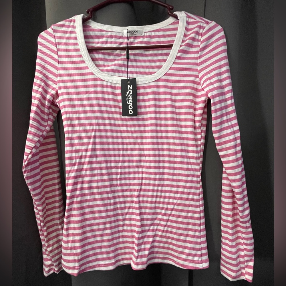 Zeagoo Pink and White Striped Long Sleeve Top